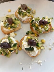 Raw Corn and Cucumber Salad Naan Appetizers